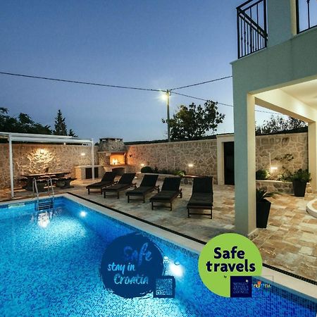 Villa Castello Coza Zadarvillas Винерац Екстериор снимка