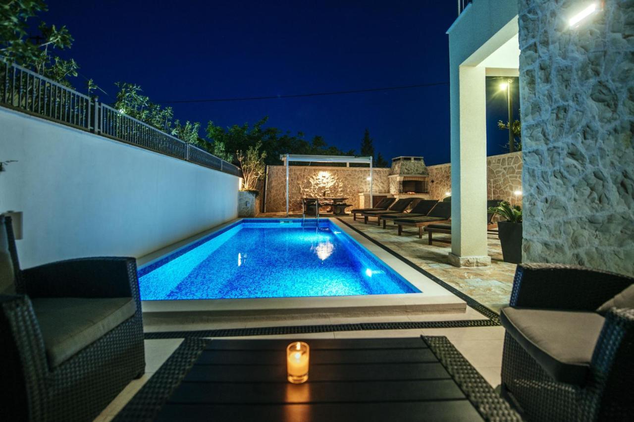 Villa Castello Coza Zadarvillas Винерац Екстериор снимка